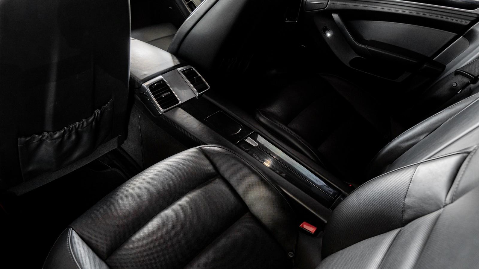 Porsche Panamera 3.0 V6 Diesel 300CH | Toit Ouvrant | Suspensions Pneumatiques | Caméra | Bose | Soft Close