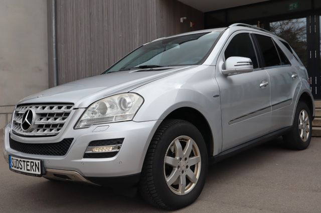 Mercedes-Benz ML 300 CDI  4Matic/AHK/Facelift/Standheizung