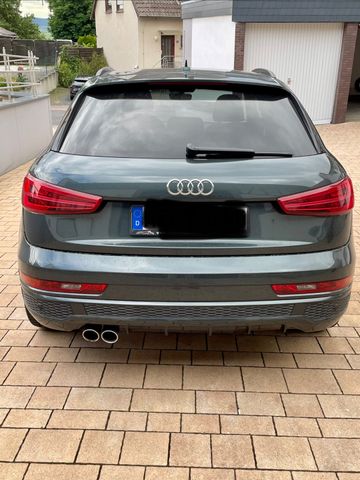 AUDI Q3 2.0 TDI quattro S tronic 135kW 184PS sport 