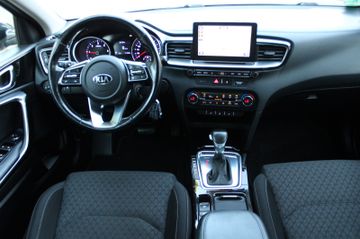 KIA cee'd Sportswagon - 12
