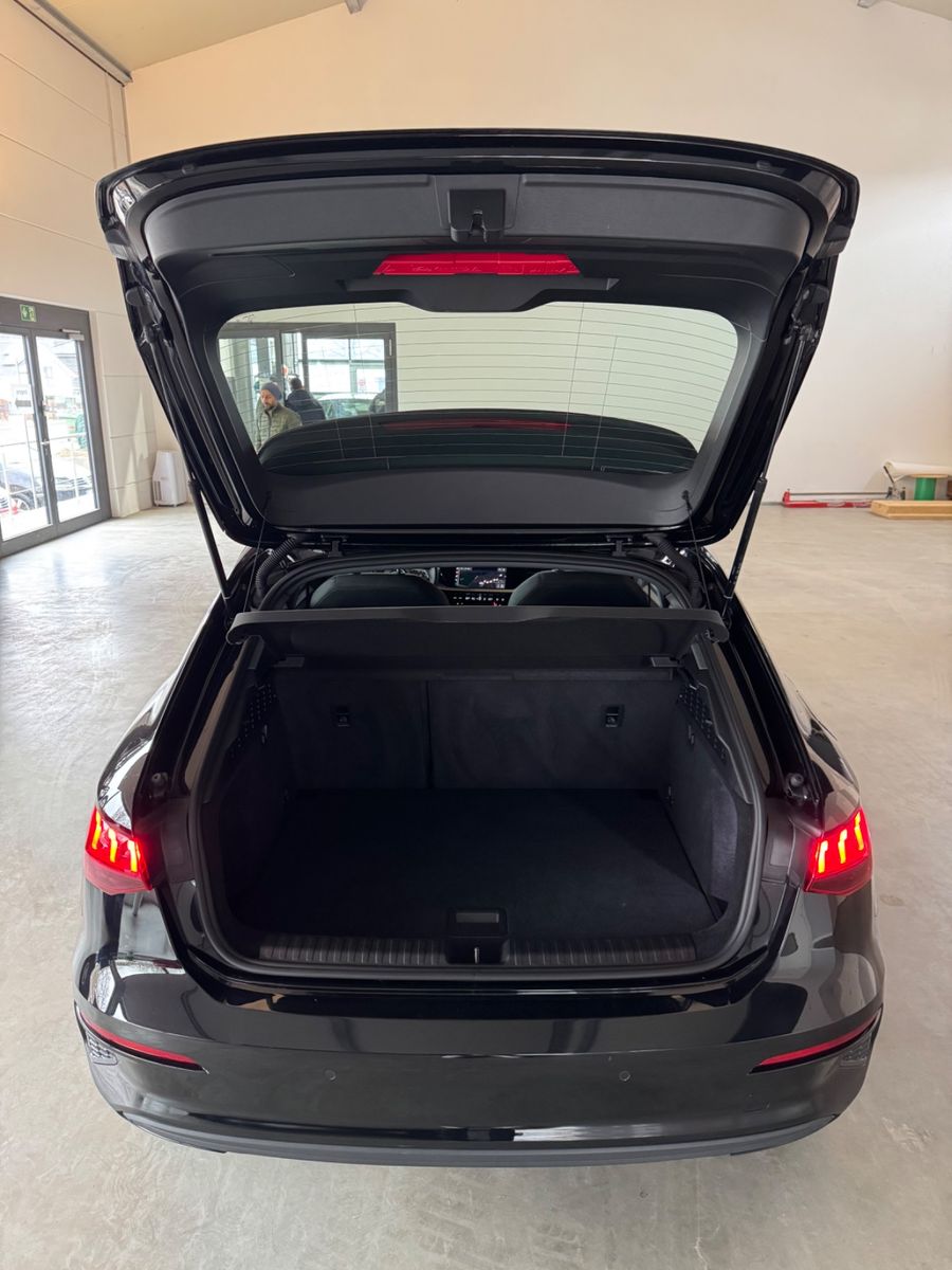 Audi A3 Sportback 35 TDI DSG/LED/ACC/SHZ/PDC/Navi foto 12