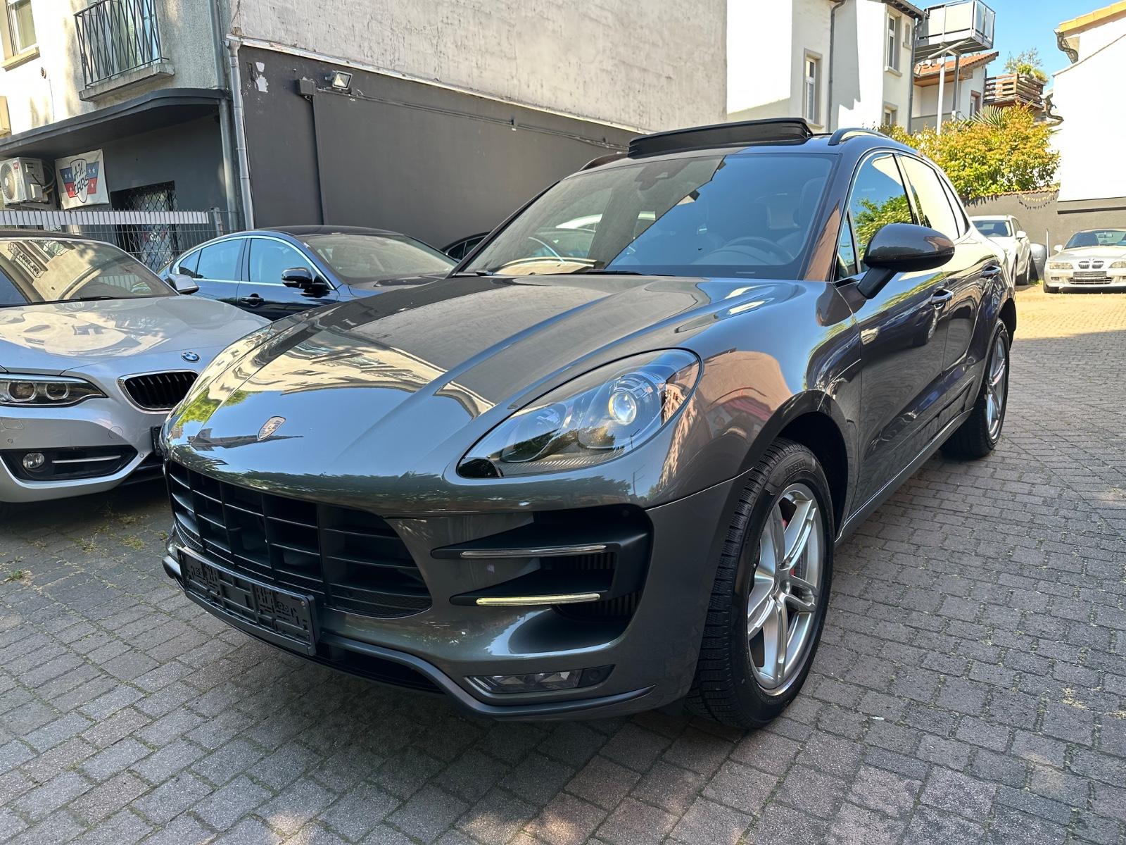 Porsche Macan Turbo Mod.2015 Deutsches-Fahrzeug  Extras!