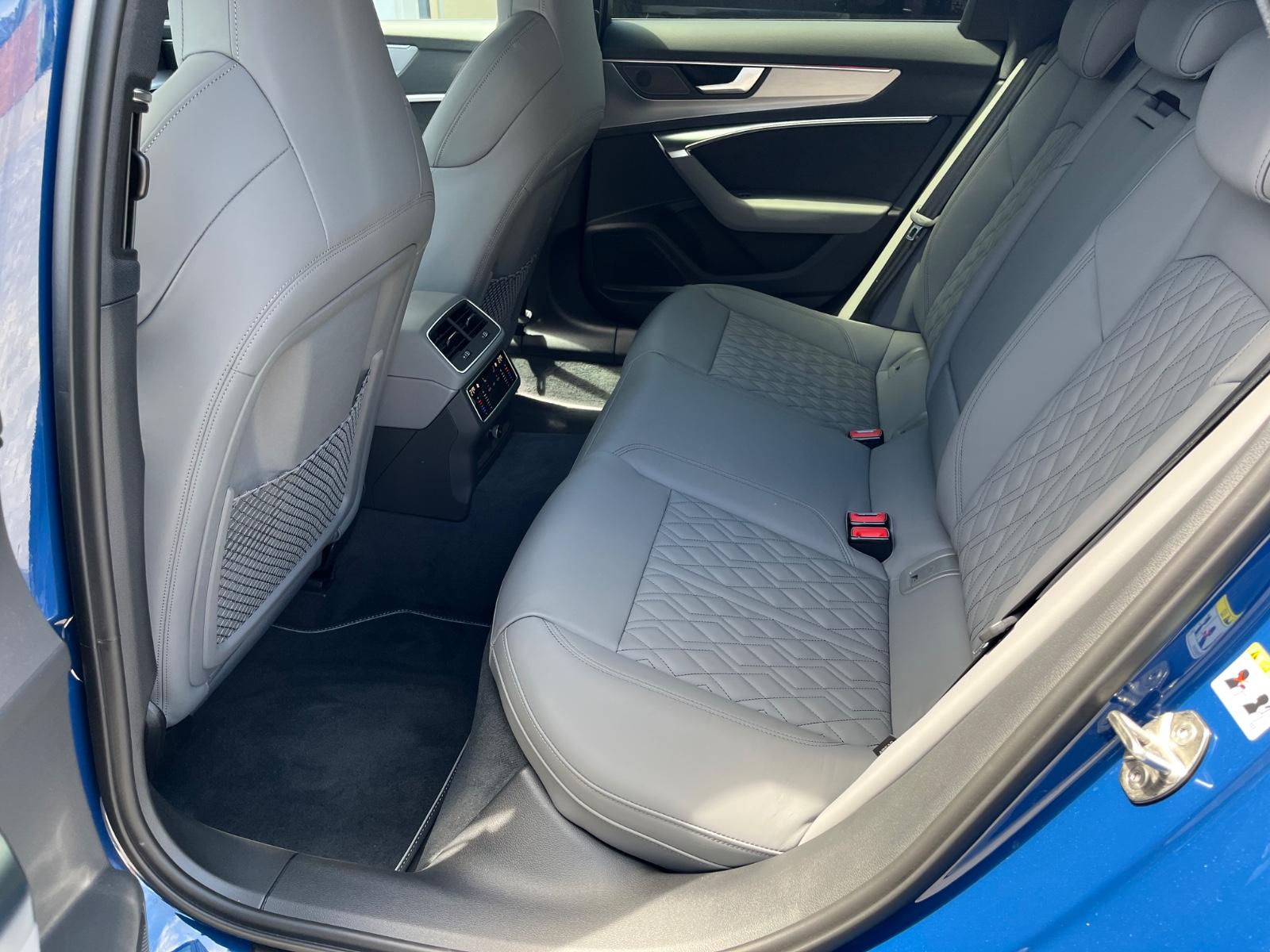 Audi A6 55 TFSI quattro S tronic S line Avant S line