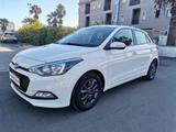 Hyundai i20 1.2 84 CV 5 porte - Hyundai i20: Schiebedach
