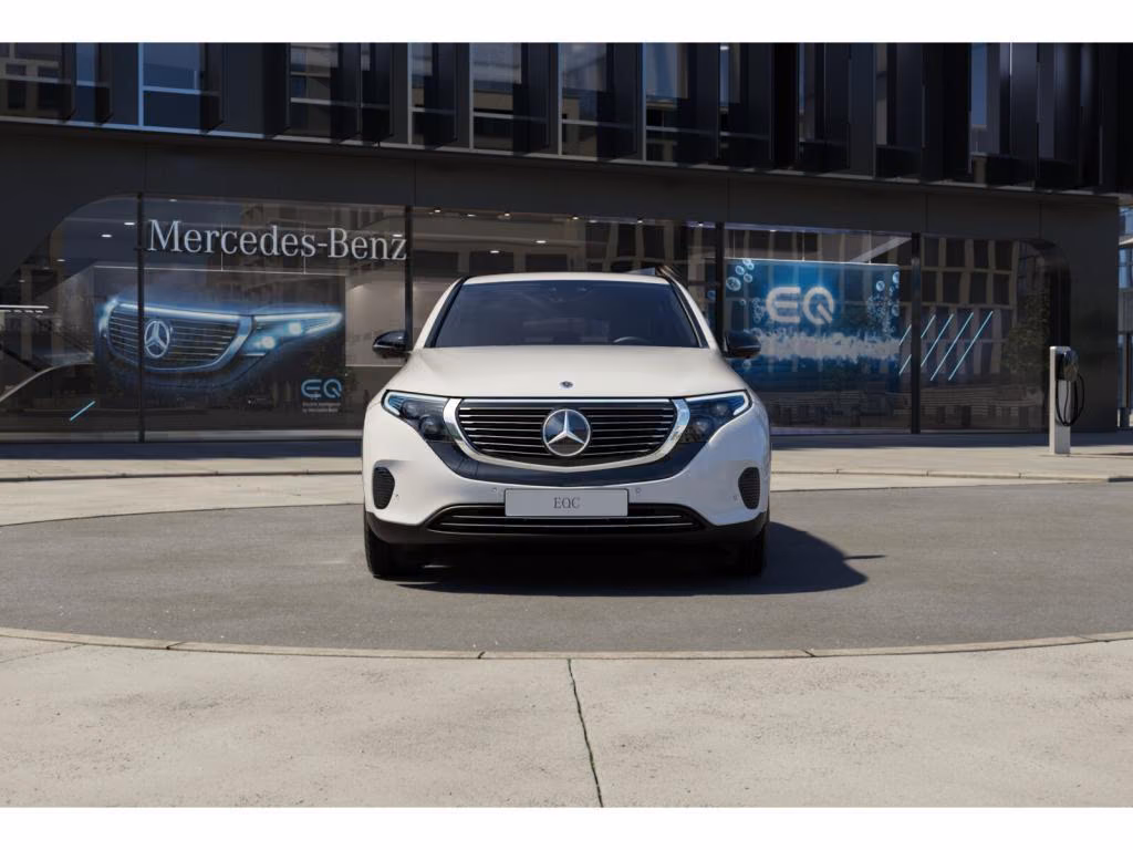 Mercedes-Benz EQC 400 4M HUD+360°+M-LED+DISTRO+TOTWINKEL+19"