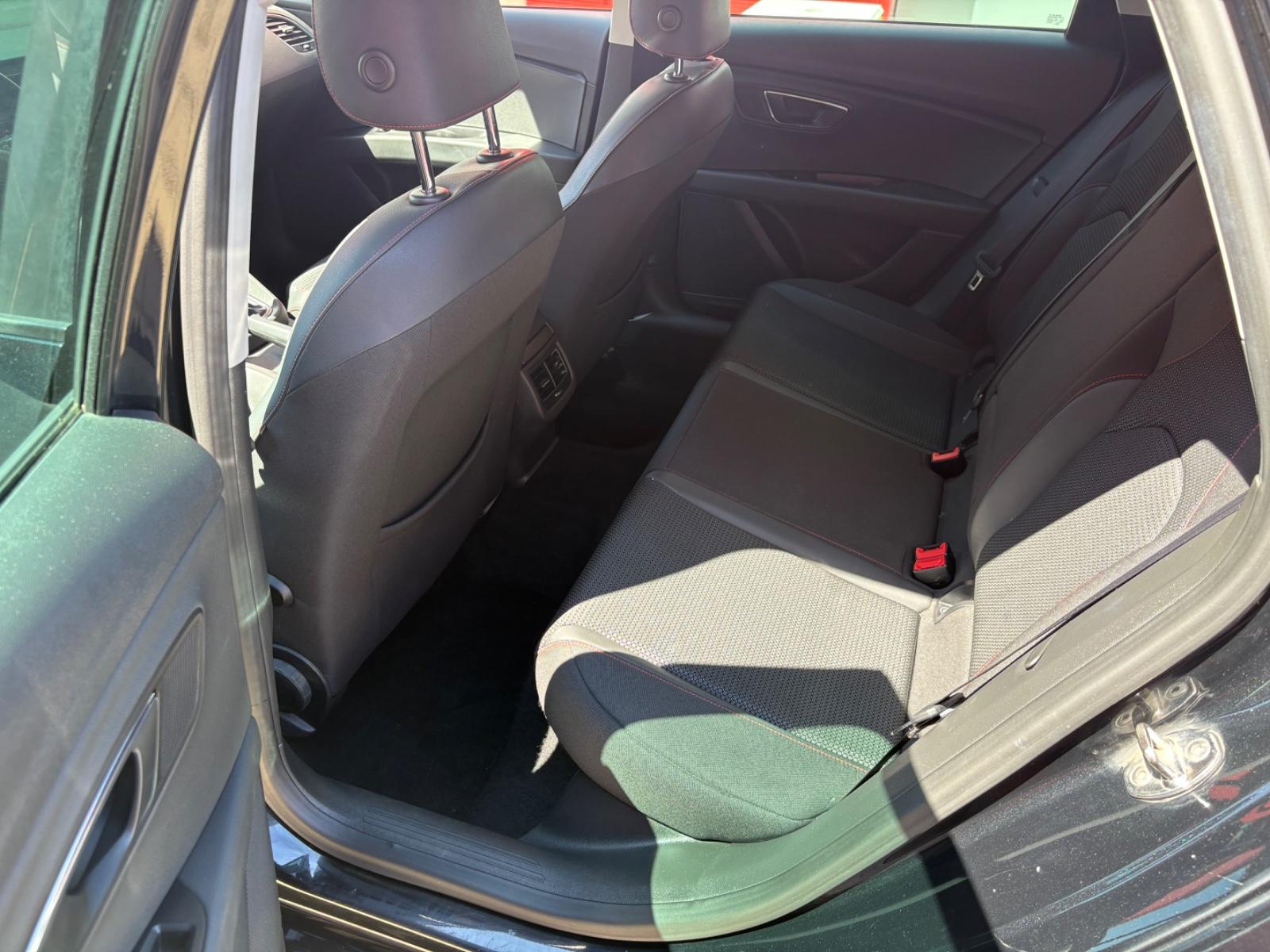 Seat Leon 2014 — photo 13