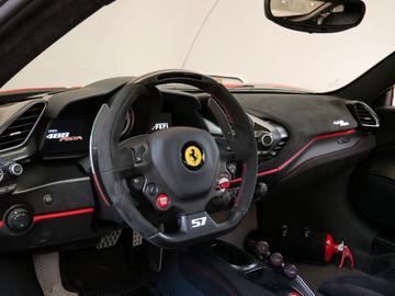 2019 Ferrari 488 PISTA — миниатюра 19
