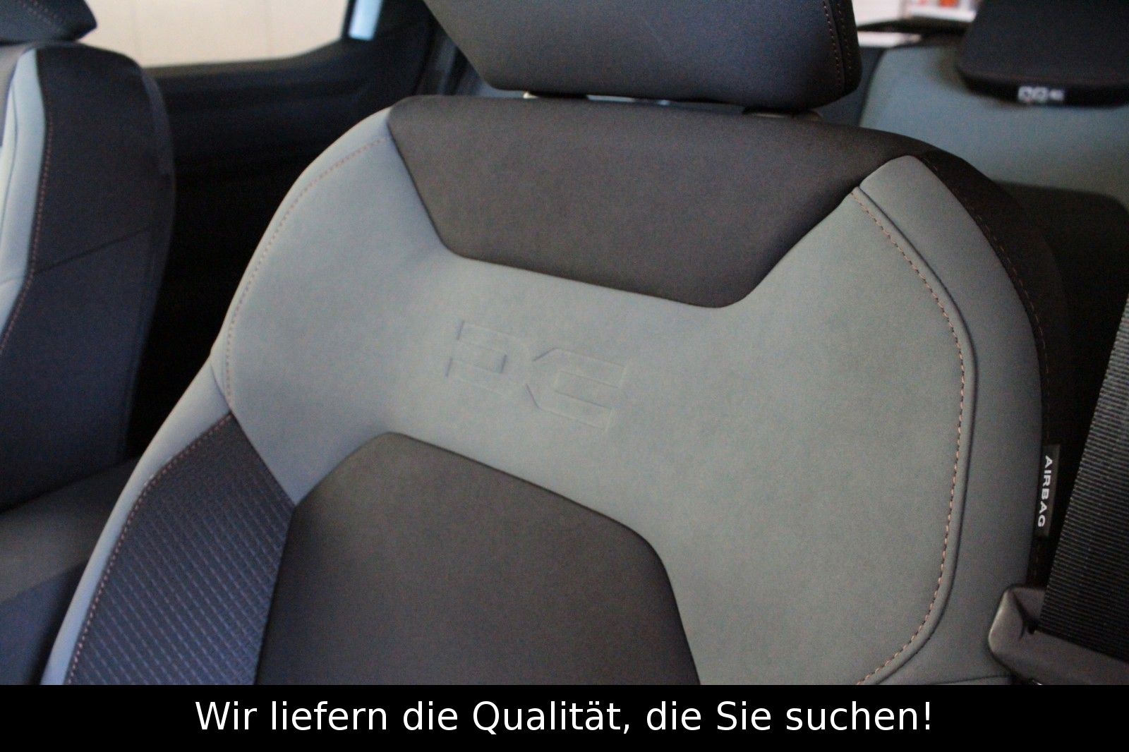 Fahrzeugabbildung Dacia Duster mild Hybrid 130 Extreme*Winterpaket*
