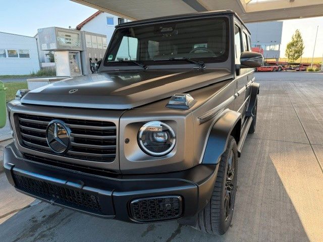 MERCEDES-BENZ G 500 9G-TRONIC AMG Line