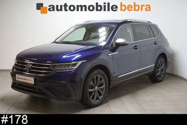 Volkswagen Tiguan Allspace 2.0TDI DSG Life 7-Sitze Navi AHK