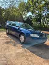 Audi A6 2.4 multitronic - - gebrauchte Audi A6 aus dem Jahr 2000