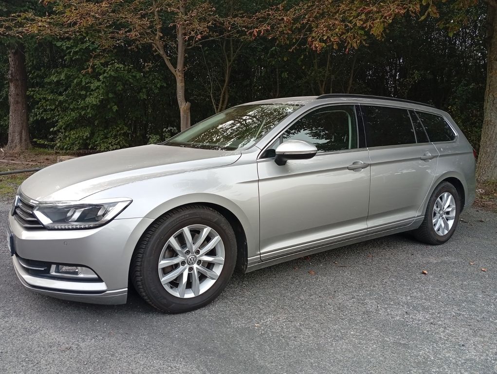 Image of Volkswagen Passat