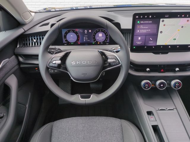 Fahrzeugabbildung SKODA Superb Combi 1.5 TSI mHEV Essence NAVI ALU LED