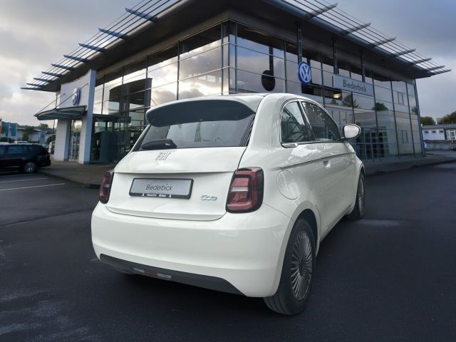 500 e Style Paket 42 kWh KLIMAAUTOMATIK GRA
