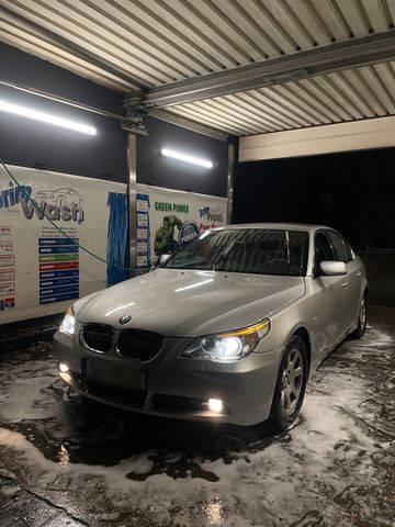 BMW 523i / Top Auto/ Top Preis Benzin