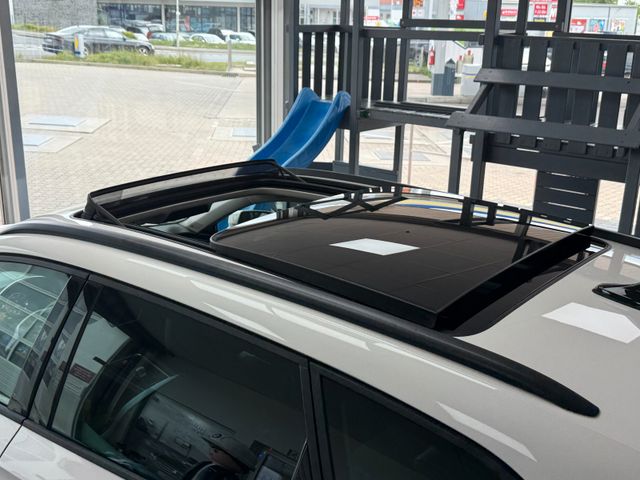 Seat Leon SportstourerPanoR.KameraAHKLEDBeatsAu.