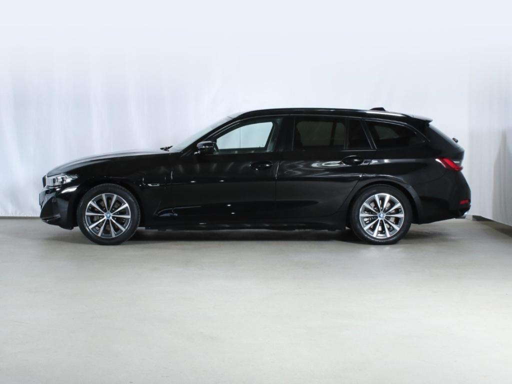 BMW 320 e Touring Sportsitze HIFI LiveCockpitPlus