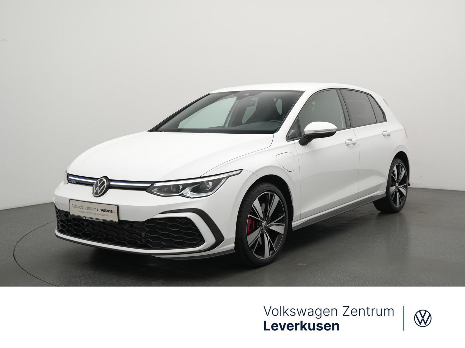 Volkswagen Golf VIII VIRT CARPLAY LED NAVI KLIMA PDC