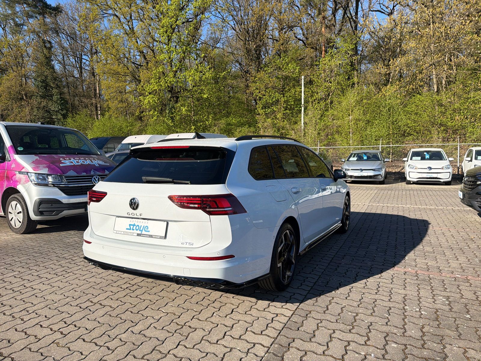 Golf  Var R-Line eTSi DSG Navi LED AZV Kamera
