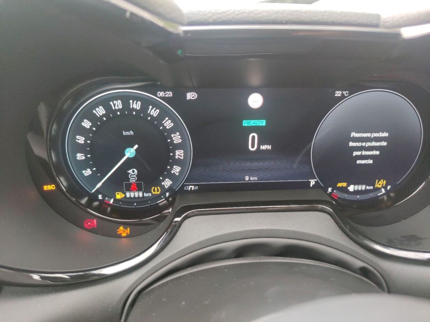 Fahrzeugabbildung Alfa Romeo Tonale Tributo Italiano 1.3 PHEV Q4 Harman Kardo