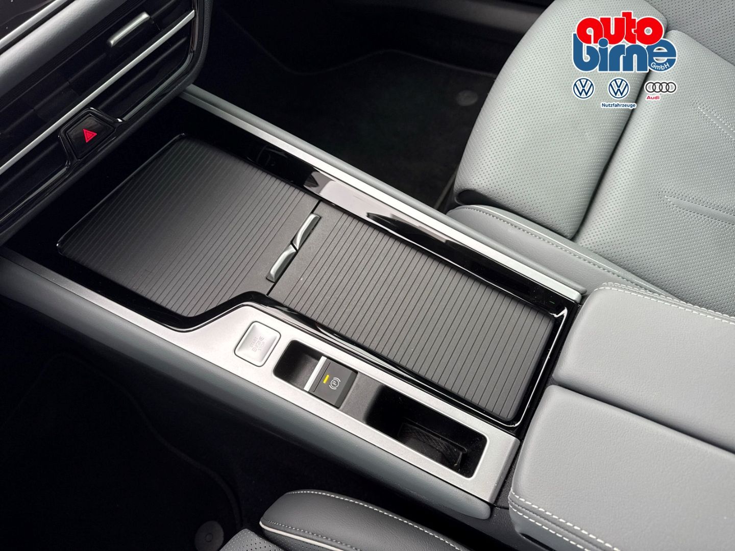 Passat Variant 2.0 TDI Elegance HUD AD StandHZG 