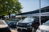 Mercedes-Benz E -Klasse Lim. E 220 d KLIMA SHZ LED MFL NAVI - Mercedes-Benz: Automatik, Klasse