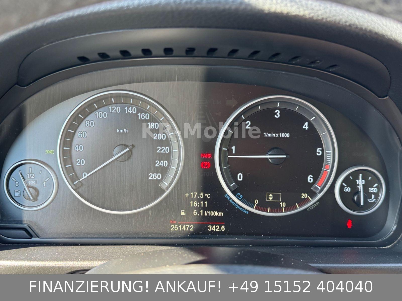 BMW 520 2011 — photo 25