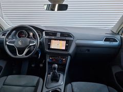 Fahrzeugabbildung Volkswagen Tiguan 2.0 TDI Life LED NAVI SHZ APP ACC