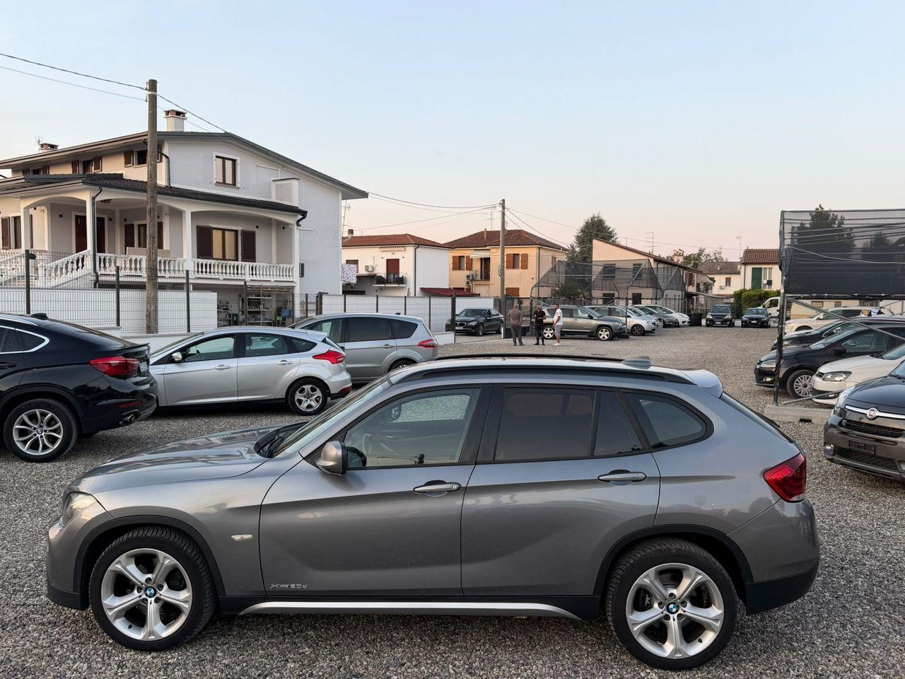 BMW X1 2011 — interior