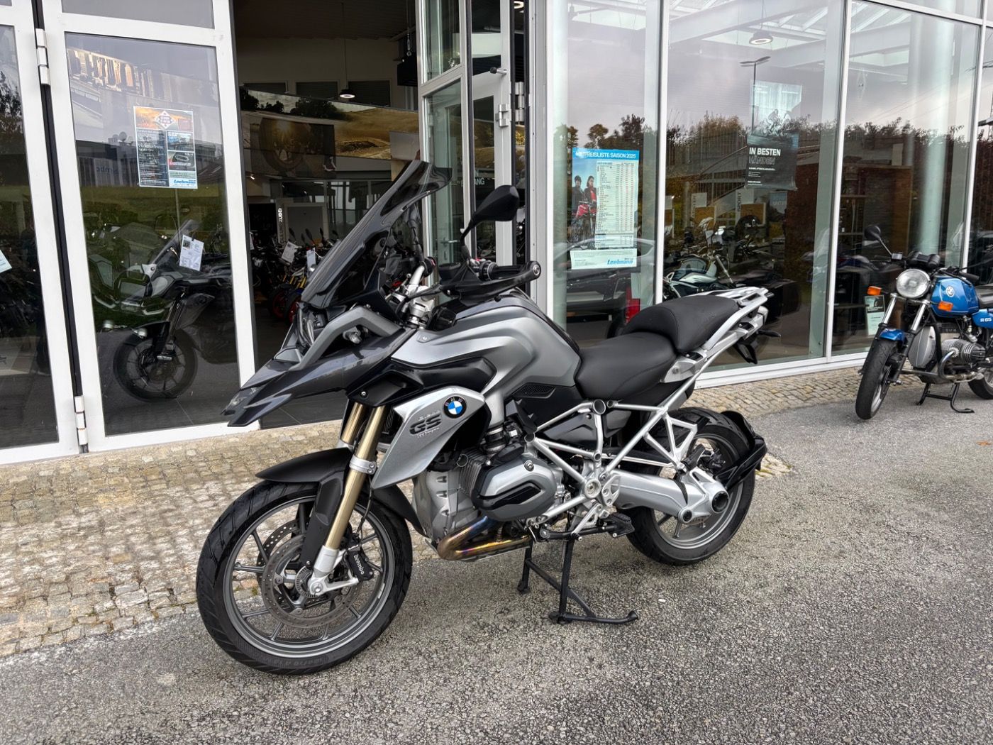 Fahrzeugabbildung BMW R 1200 GS LC aus 1. Hand Komfort- und Dynamik-Pa