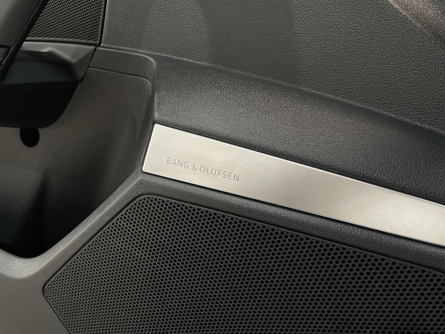 Fahrzeugabbildung Audi A3 35 TFSI S line#Matrix#B&O#ACC#Ambiente#Digi