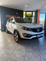 Kia Sportage 1.7 CRDI VGT 2WD Cool DISTIBUZIONE  - Kia aus 2014 mit Diesel-Antrieb: Kombi