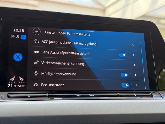 Golf VIII Variant 2.0 TDI Life DSG