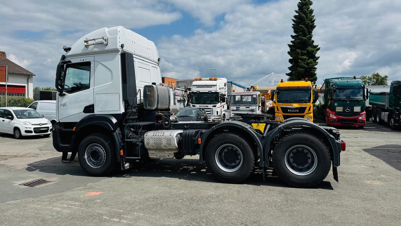 Iveco TRAKKER AT 720 T51 TP 100 Tonnen Genehmigung