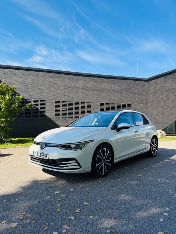 Image of Volkswagen Golf