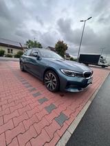 BMW 318i Sport-Line,Laser,Park-Ass+,Drive-AssPro,HmK - BMW 318: Limousine, 318i