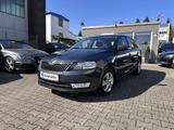 Skoda Rapid 1.6 TDI Ambition PDC - Skoda Rapid in Bielefeld