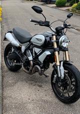 e-max Scrambler 1100 - E-MAX MOTORRAD