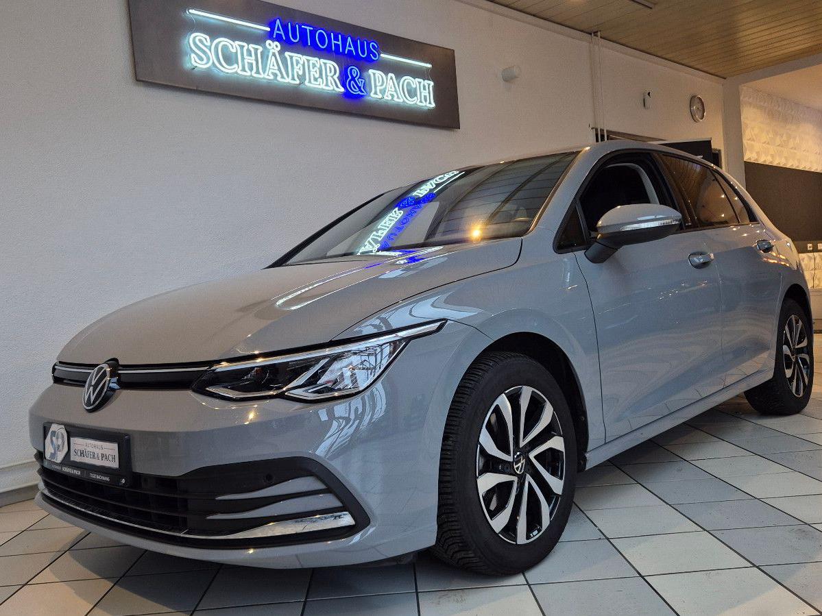 Volkswagen Golf VIII Lim. Active RFK SHZ LED DIGITALTACHO