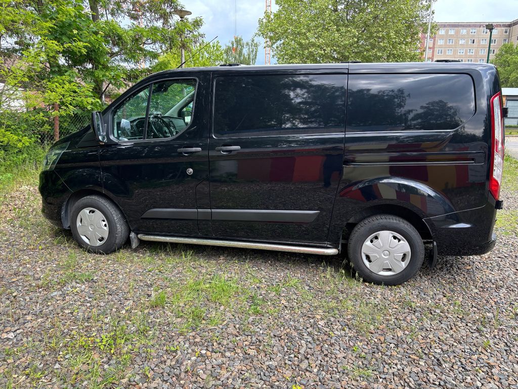 Image of Ford Transit Custom