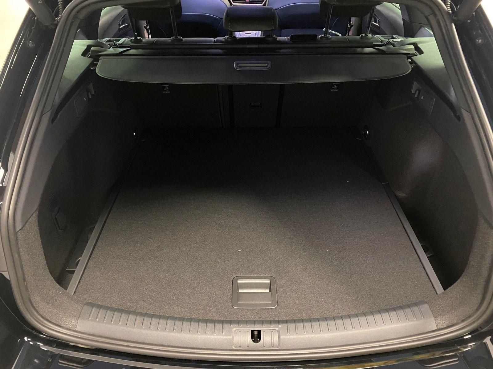 Fahrzeugabbildung CUPRA Leon ST 1.5 eTSI DSG FACELIFT MHEV+5 J. GARANTIE