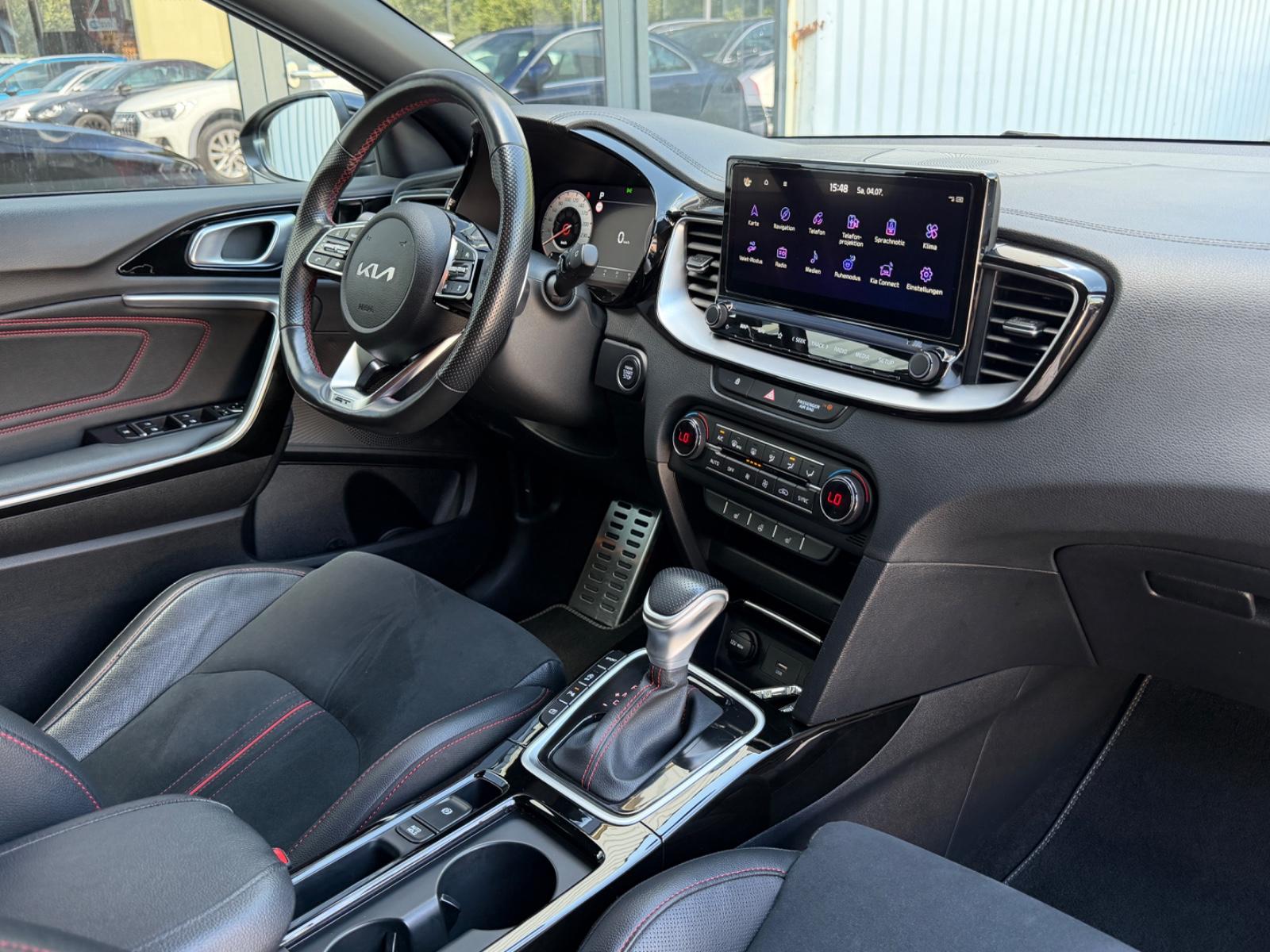 Kia Ceed GT/Automatik/LED/JBL/AHK/Alcantara/47700km