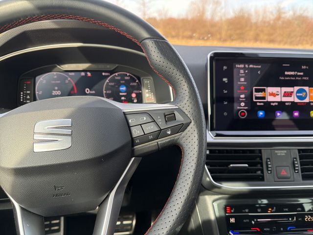 Tarraco FR 2.0TDI *7Sitzer+Standheizung+AHK+PANO