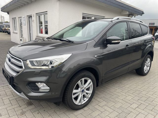 Ford Kuga Cool & Connect