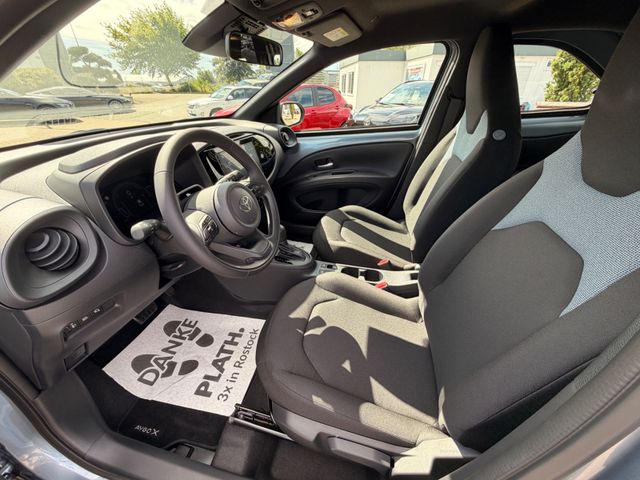 Toyota Aygo X Hybrid Active + Business Paket