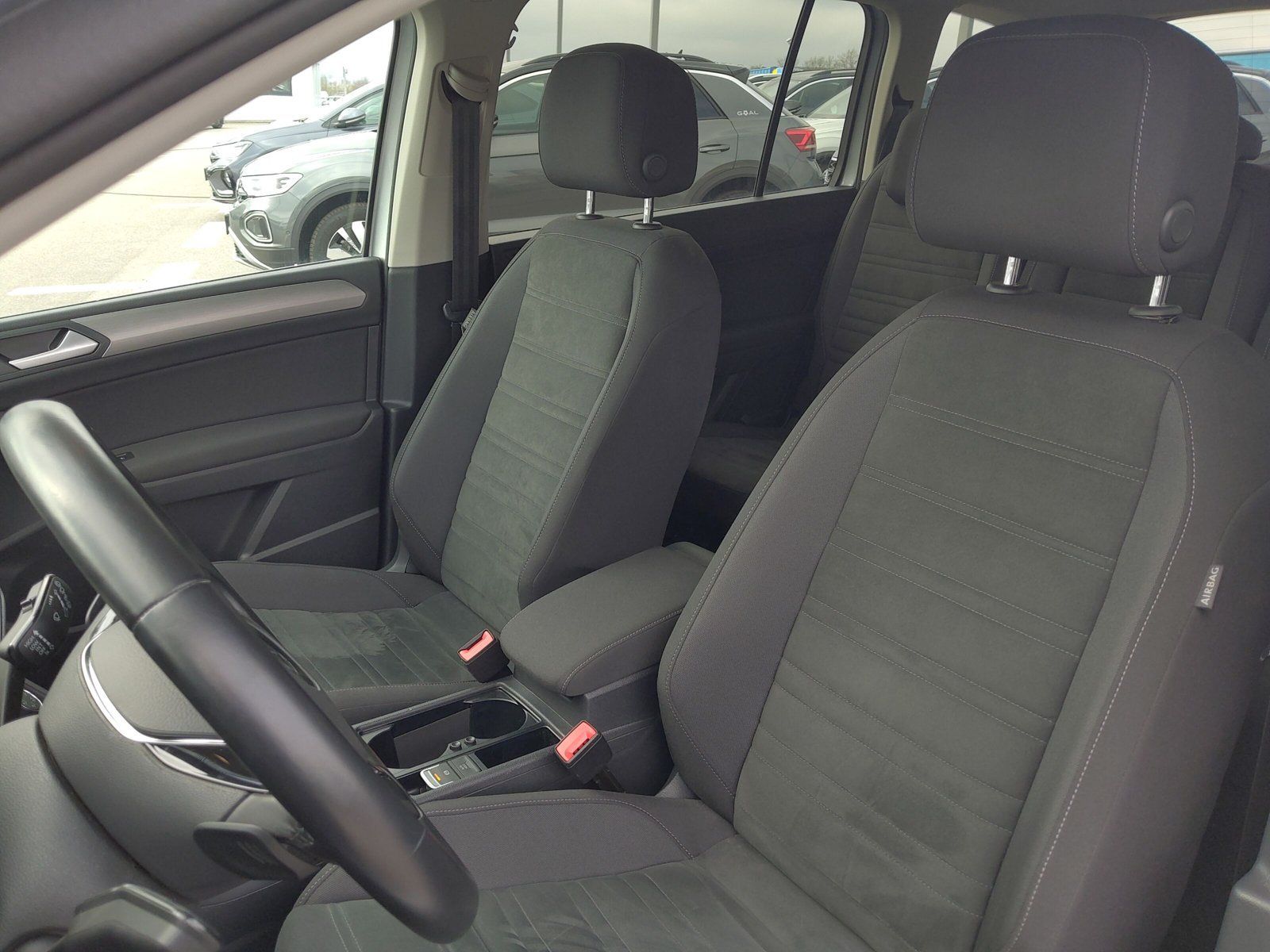 Volkswagen Touran - Bild 12