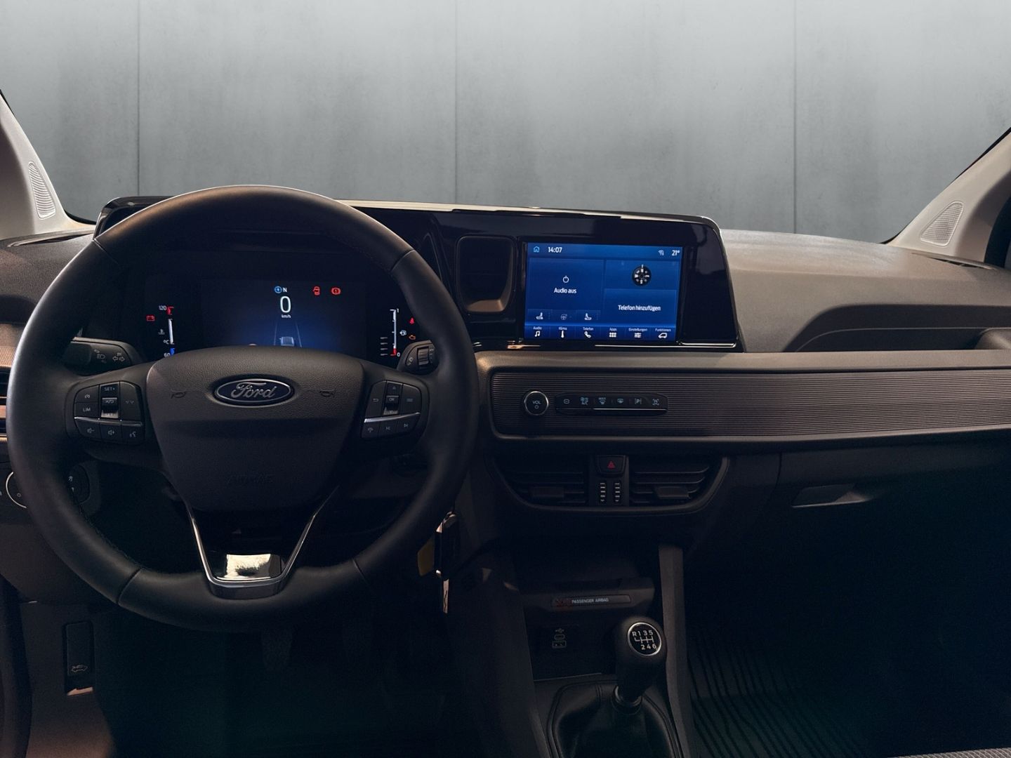 Fahrzeugabbildung Ford Transit Courier Trend Apple CarPlay Android Auto