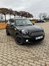 MINI Cooper D Countryman Cooper D AT Cooper - MINI Cooper D Countryman von privat