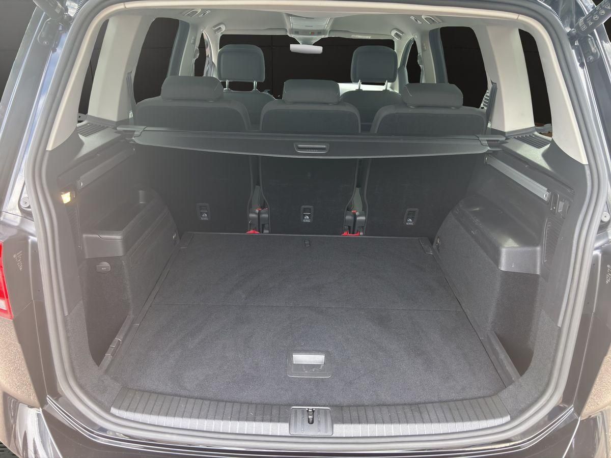 Touran Active 1.5 16V TSI DSG AHK LED NAVI