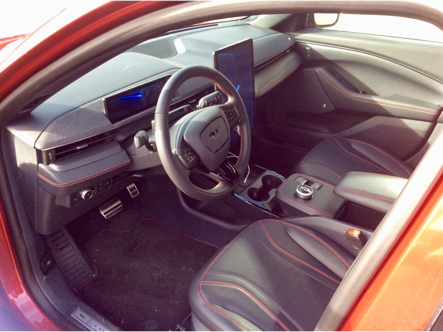 Ford Mustang MACH-E Mach-E AWD Allrad Navi B&O Automa